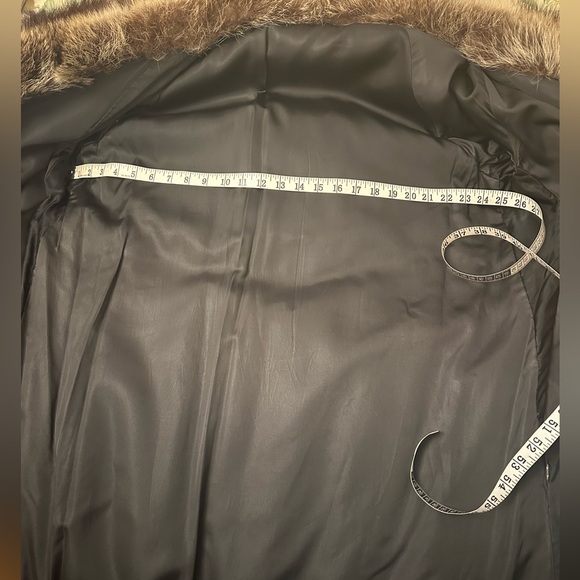 Raccoon Fur coat - Picture 7 of 10